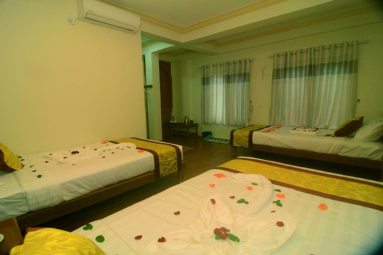 A Little Bit Of Bagan Hotel Extérieur photo