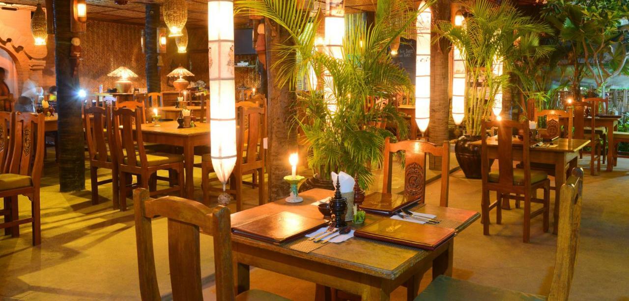 A Little Bit Of Bagan Hotel Extérieur photo